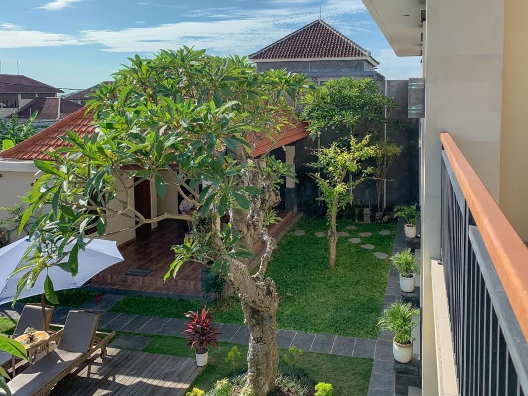 Lotus Bali Guest House Canggu  Bagian luar foto