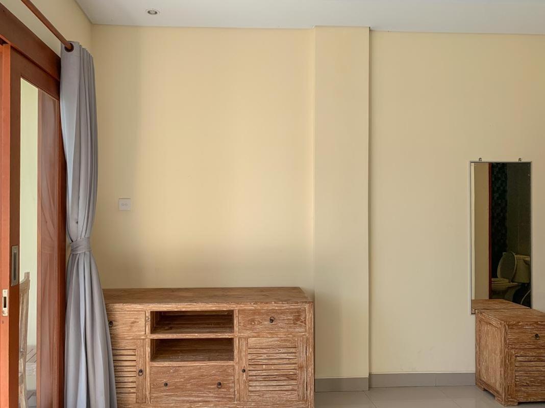 Lotus Bali Guest House Canggu  Bagian luar foto