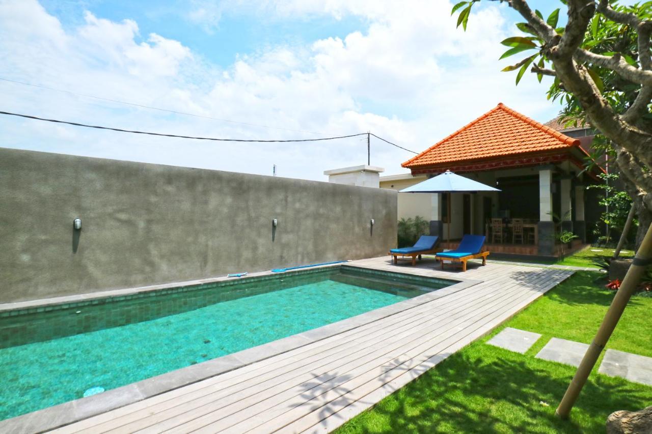 Lotus Bali Guest House Canggu  Bagian luar foto