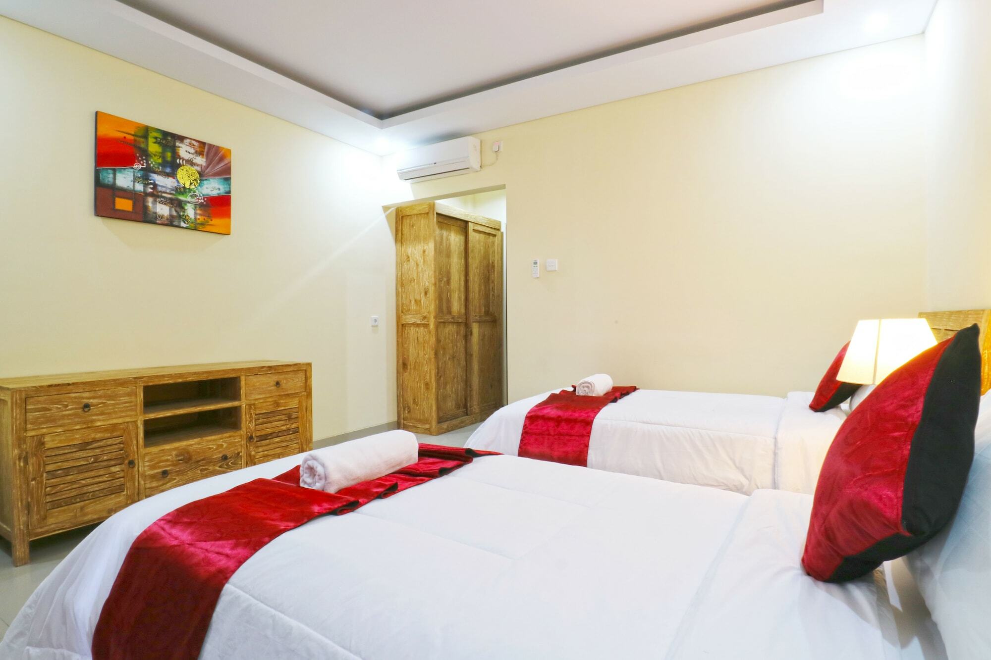 Lotus Bali Guest House Canggu  Bagian luar foto