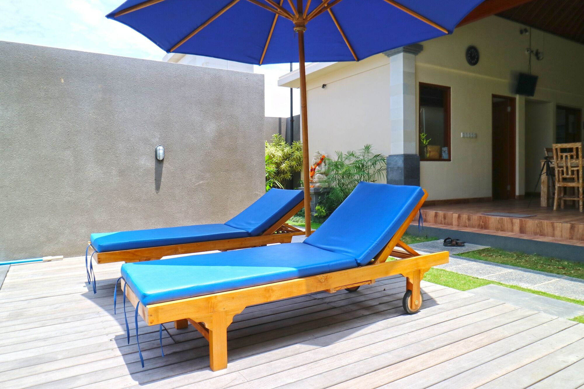 Lotus Bali Guest House Canggu  Bagian luar foto